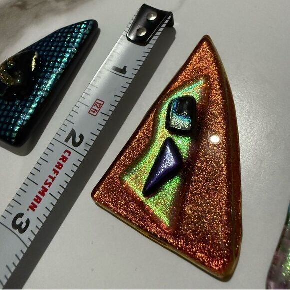 DICHROIC FUSED GLASS PINS – SET OF 3 ABSTRACT STATEMENT PIECES 🎨💫 - Picture 11 of 17